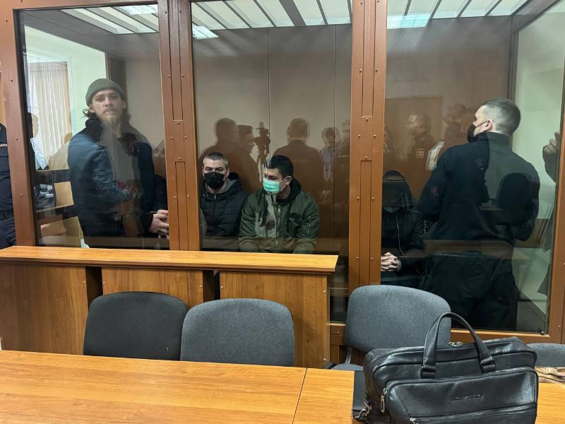 В Первоуральске вынесли приговор 12 местным жителям за аферы на сумму 3,9 миллионов рублей | Первоуральский суд вынес приговор группе мошенников, которые похитили более 3,9 миллионов рублей