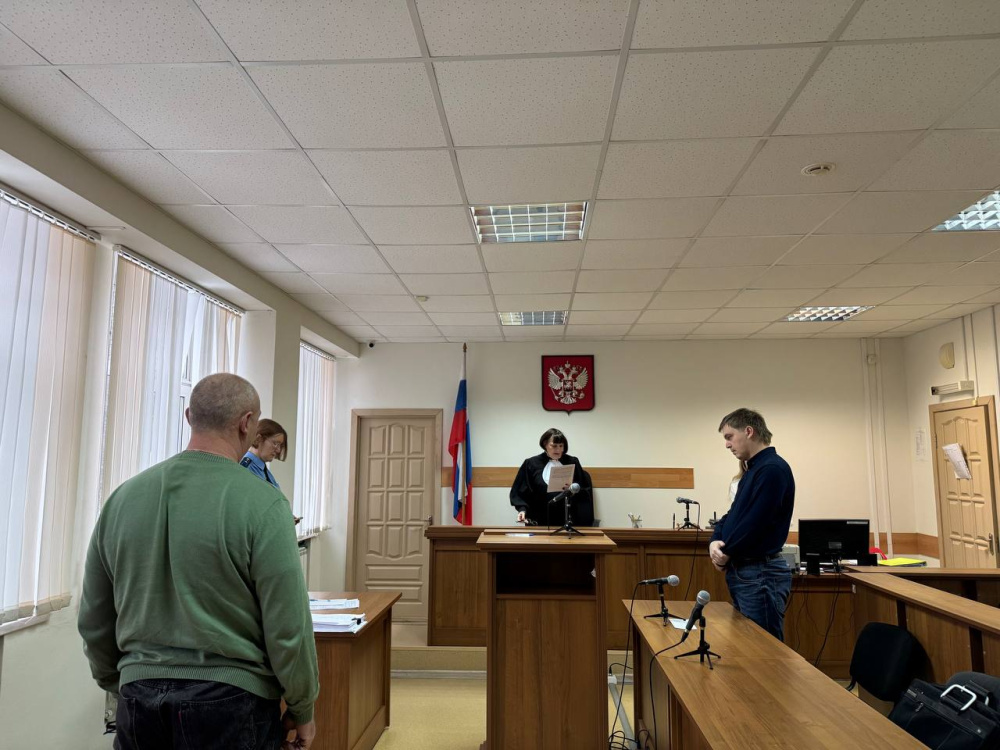 Условный срок за гибель работника: суд вынес приговор по делу о трагедии на железной дороге под Первоуральском | Суд вынес приговор по делу о гибели работника РЖД под Первоуральском