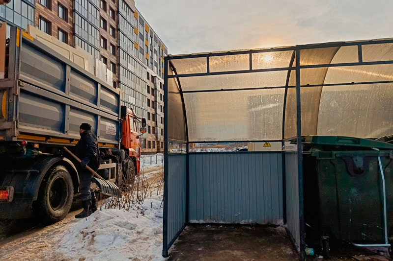 Снегопады сорвали график вывоза мусора в частном секторе Первоуральска | В Первоуральске перенесли вывоз мусора из частного сектора из-за снегопадов