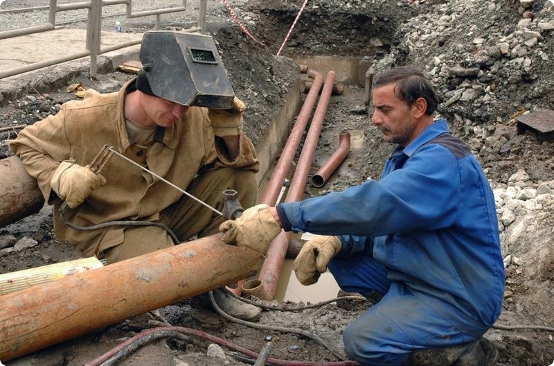 В Первоуральске выполнят капитальный ремонт аварийного участка водопровода | На Урале 16 муниципалитетов получат субсидии на обновление коммунальной инфраструктуры 