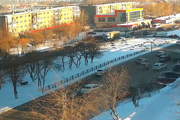 В Первоуральске перевернулась иномарка