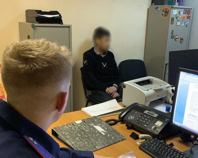 В Екатеринбурге поймали местного жителя, пытавшегося зарезать свою знакомую | В Свердловской области задержали мужчину, который пытался убить знакомую