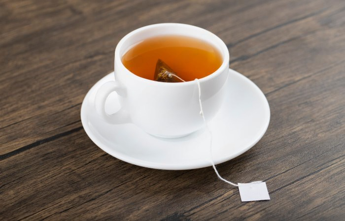 Ученые из Испании обнаружили в чайных пакетиках токсичный микропластик | Испанские ученые: микропластик из чайных пакетиков отравляет кишечник