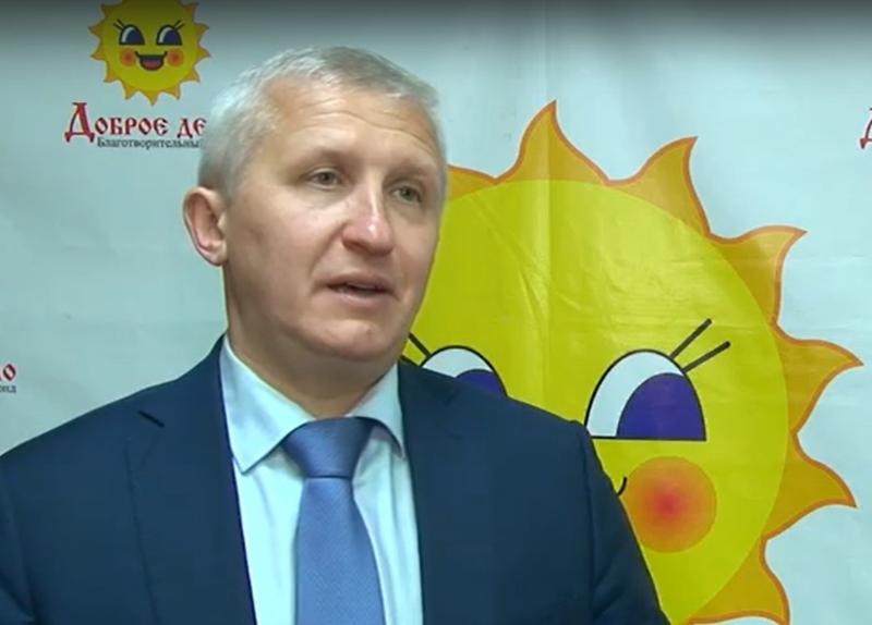 Первоуральский президент благотворительного фонда стал «Героем добра» | Благотворитель из Первоуральского стал победителем всероссийского конкурса