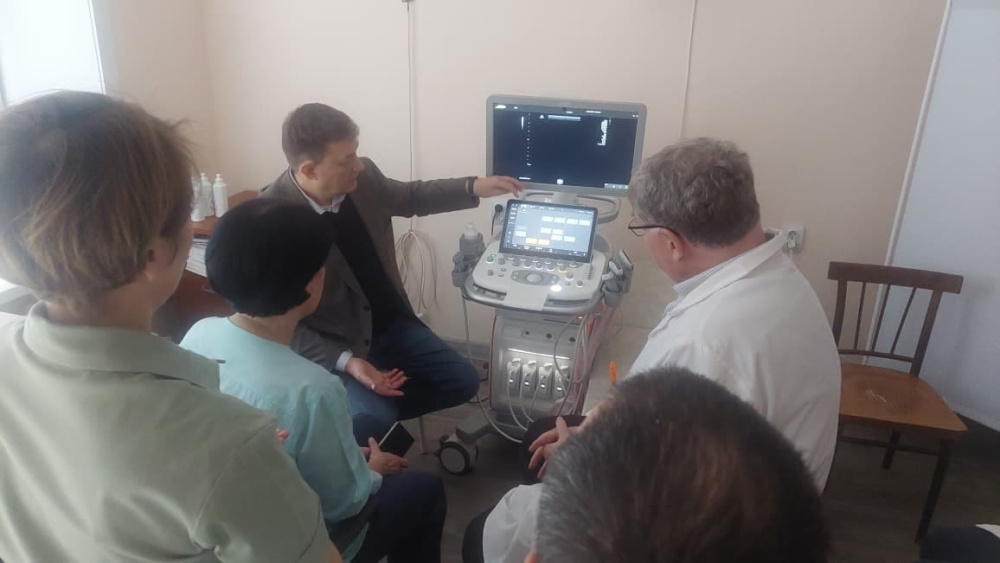 Первоуральские узисты осваивают передовые методы диагностики сердца | Инновации в УЗИ Первоуральской больницы: как узисты учились у московского профессора