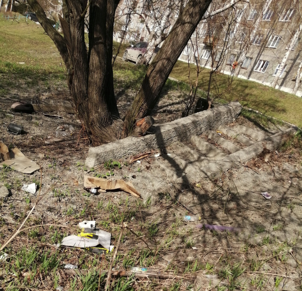 Жители Первоуральска просят о ремонте лестниц и пешеходных дорожек на улице Емлина | Жители Первоуральска просят о ремонте лестниц и пешеходных дорожек на улице Емлина Жители Первоуральска просят о ремонте лестниц и пешеходных дорожек на улице Емлина | Жители Первоуральска просят о ремонте лестниц и пешеходных дорожек на улице Емлина