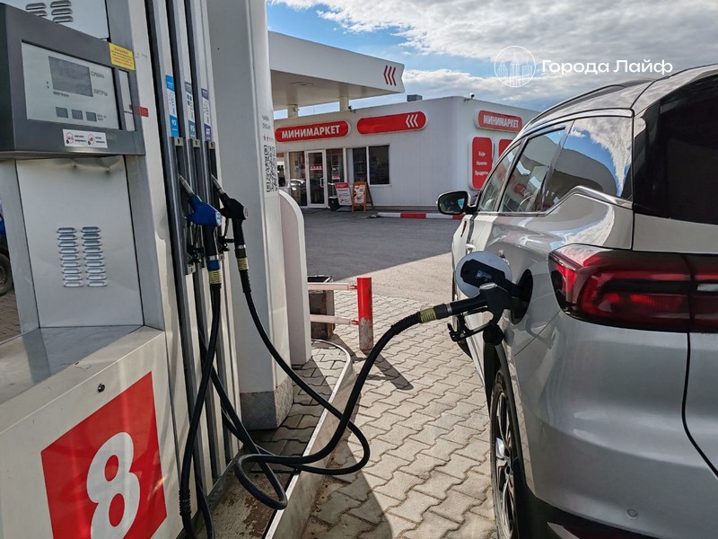 Минтранс предложил обустроить детские комнаты на автозаправках и в мотелях   | На АЗС и в мотелях могут появиться детские комнаты и площадки