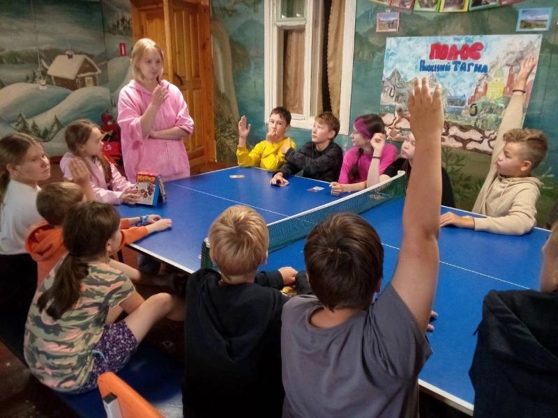 Двести юных первоуральцев отдохнули в лагере «Соколиный камень» на зимних каникулах | Юные первоуральцы вернулись из санаторного лагеря «Соколиный камень» Двести юных первоуральцев отдохнули в лагере «Соколиный камень» на зимних каникулах | Юные первоуральцы вернулись из санаторного лагеря «Соколиный камень»