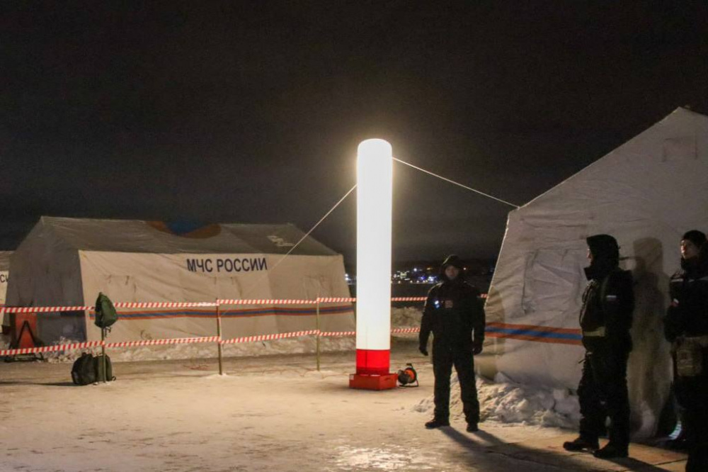 В Свердловской области обнаружили три несанкционированные купели | МЧС России контролирует Крещенские купания на Урале