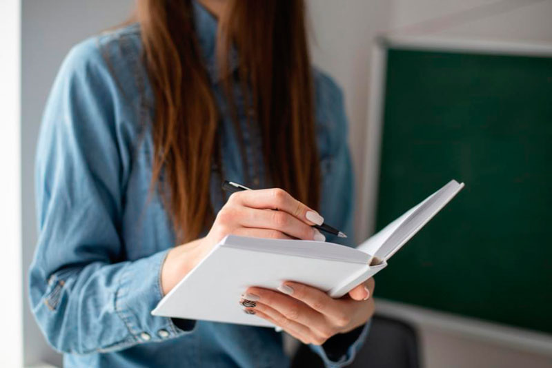 В Госдуме предложили привлечь студентов старших курсов к преподаванию в колледжах | В России студенты вузов смогут преподавать в колледжах