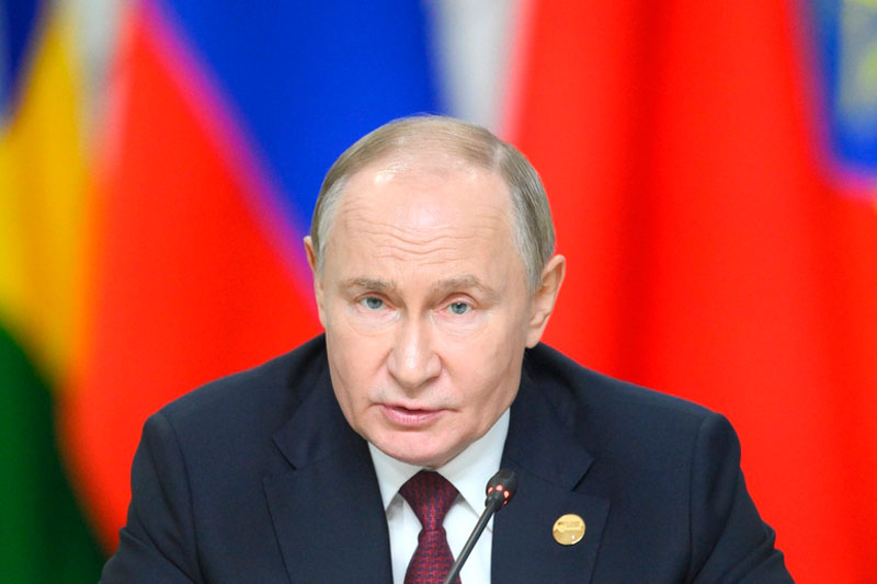 Президент Путин анонсировал планы по расселению 6,2 млн квадратных метров аварийного жилья | В России планируют расселить 6,2 млн квадратных метров аварийного жилья к 2030 году  