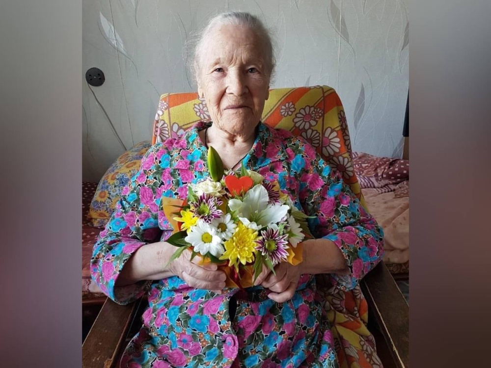 «Сняла деньги и не вернулась»: в Первоуральске до сих пор ищут пожилую жертву аферистов | В Первоуральске ищут 87-летнюю женщину, пропавшую после визита в банк