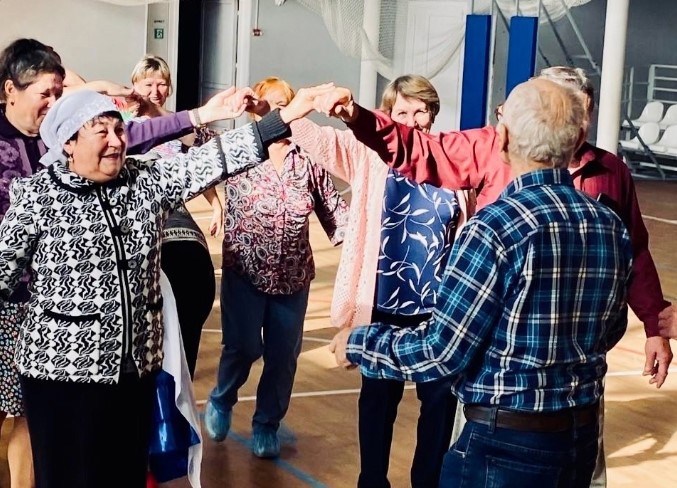 В Билимбае прошел праздник для старшего поколения | В поселке под Первоуральском отметили День пожилого человека