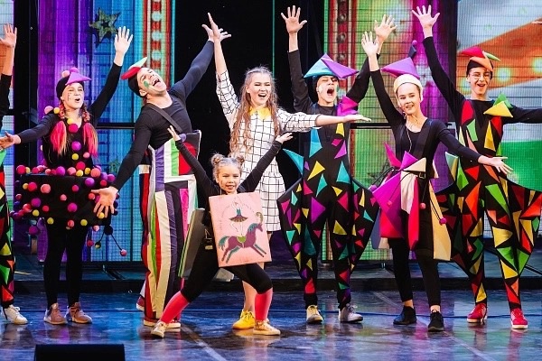 Жители Первоуральска смогут посмотреть детские спектакли в рамках благотворительного фестиваля | В Первоуральске пройдет XXI благотворительный театральный фестиваль