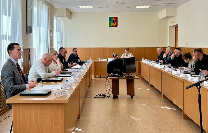 Первоуральск планирует пополнить казну: на продажу выставят четыре муниципальных объекта | Депутат Первоуральска предложил продать нежилые помещения для пополнения казны города Первоуральск планирует пополнить казну: на продажу выставят четыре муниципальных объекта | Депутат Первоуральска предложил продать нежилые помещения для пополнения казны города