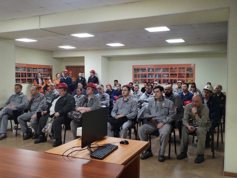 Жителей Первоуральска предупредил о распространенных мошеннических схемах