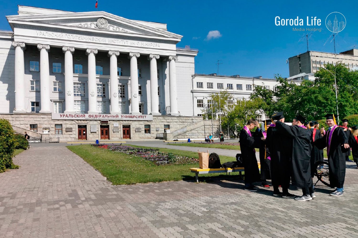 В Екатеринбурге арестовали двух жителей пытавшихся испортить бюллетени