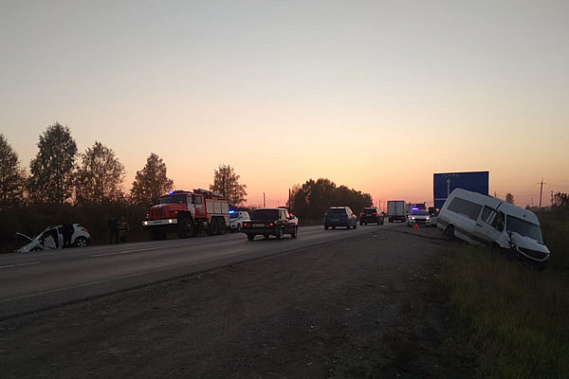 В Свердловской области школьный автобус попал в ДТП