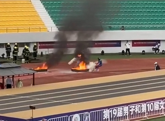Свердловская спортсменка установила рекорд на Чемпионате мира по пожарно-спасательному спорту | Свердловчанка взяла золото на соревнованиях в Харбине 