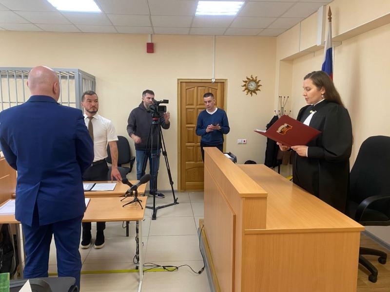 Дело о крушении вертолета под Первоуральском прекратили: причиной стало примирение сторон | Уголовное дело о крушении вертолета под Первоуральском прекратили 