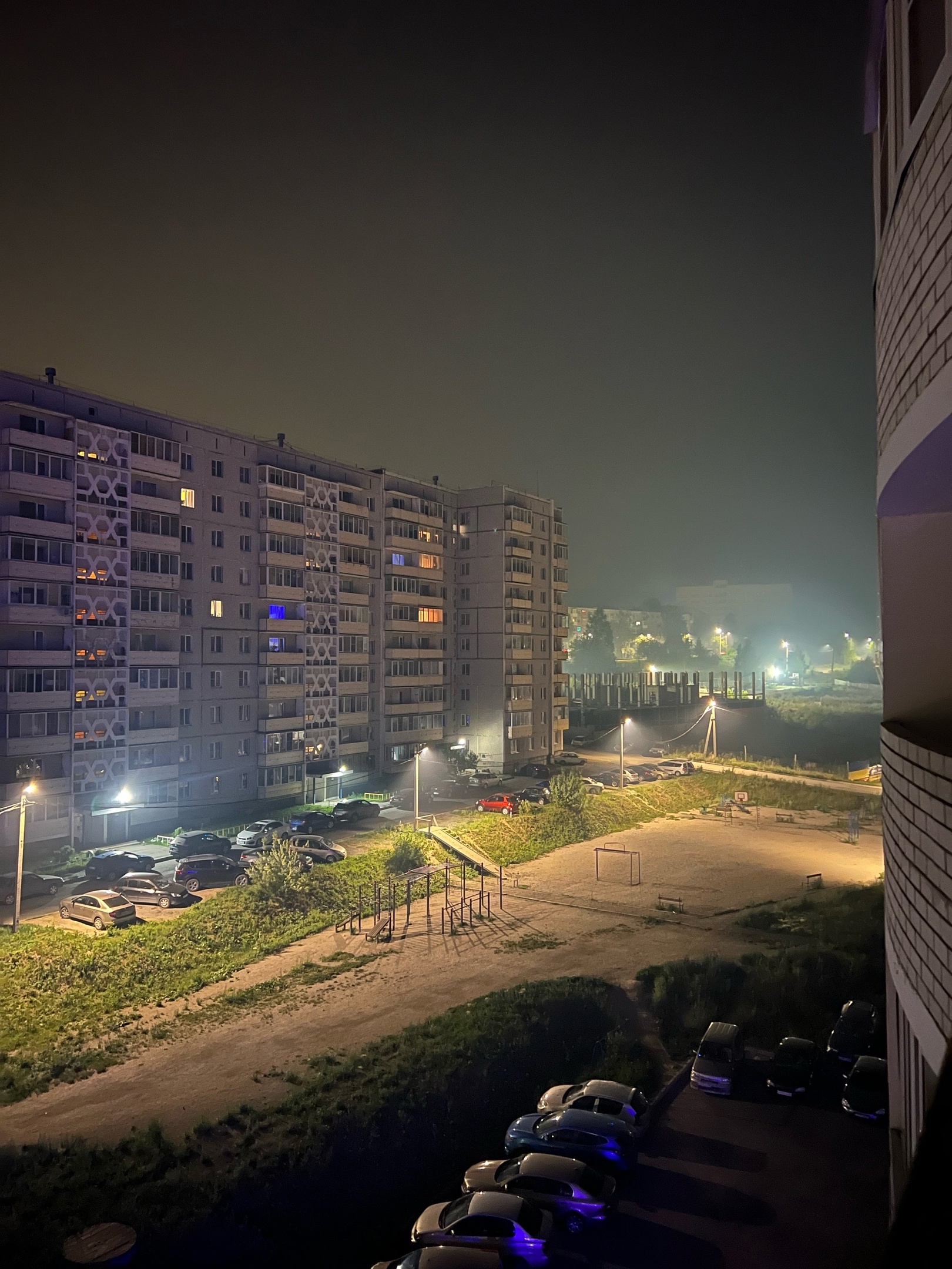 Жители Первоуральска снова сообщают о запахе гари Жители Первоуральска снова сообщают о запахе гари