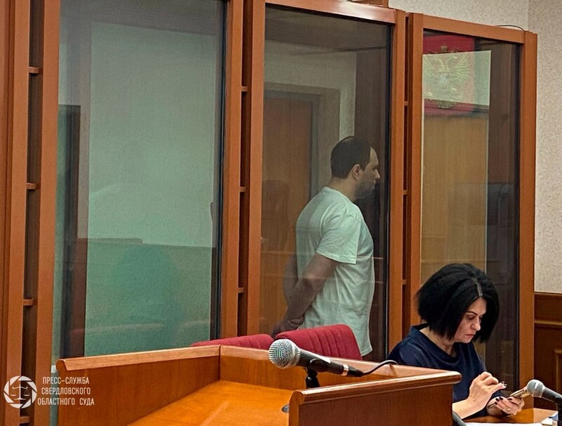 Свердловский суд вынес приговор педофилу | Учителю-педофилу вынесли приговор на Урале