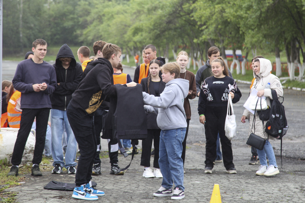 Юные первоуральцы приняли участие в спортивно-профилактическом квесте | В Первоуральске прошел спортивно-профилактический квест для ребят из трудовых отрядов Юные первоуральцы приняли участие в спортивно-профилактическом квесте | В Первоуральске прошел спортивно-профилактический квест для ребят из трудовых отрядов