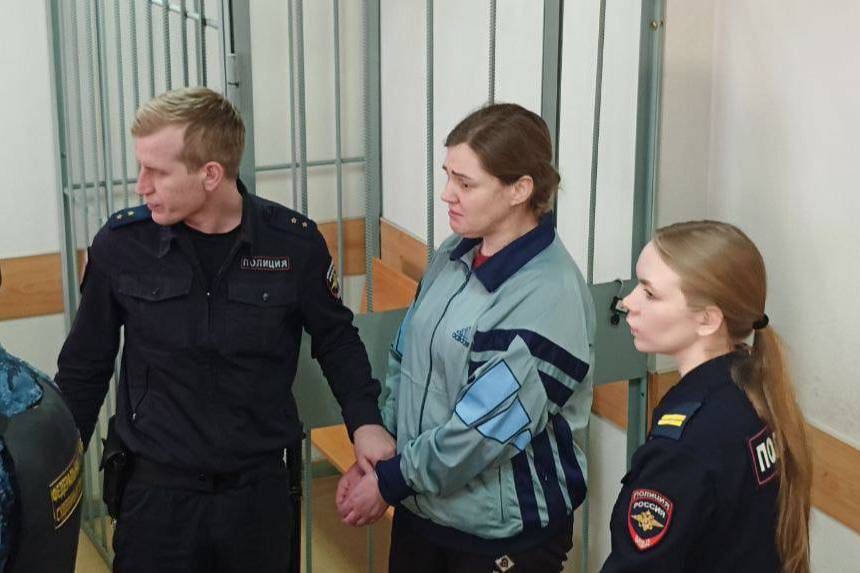 В Первоуральске вынесли приговор по уголовному делу о мошенничестве: ущерб был причинен 23 гражданам | На Урале суд вынес приговор по уголовному делу о мошенничестве в крупном размере 