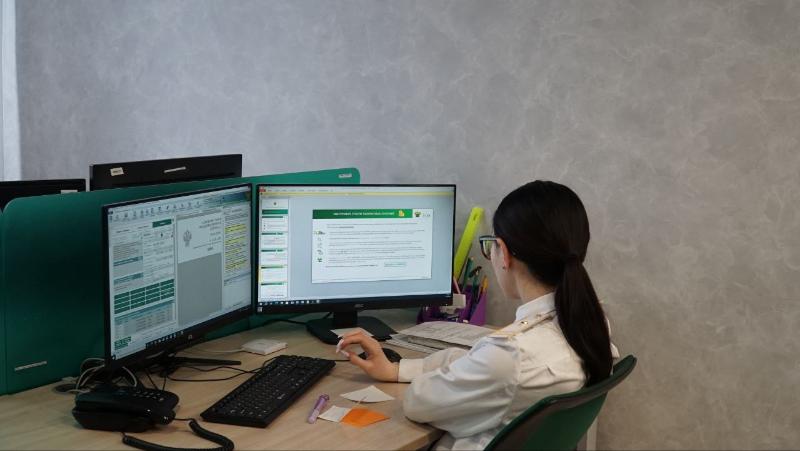 Уральские таможенники оформили более трехсот деклараций на ввоз радиоактивных материалов | Свердловские таможенники оформили в два раза больше деклараций на ввоз радиоактивных материалов Уральские таможенники оформили более трехсот деклараций на ввоз радиоактивных материалов | Свердловские таможенники оформили в два раза больше деклараций на ввоз радиоактивных материалов