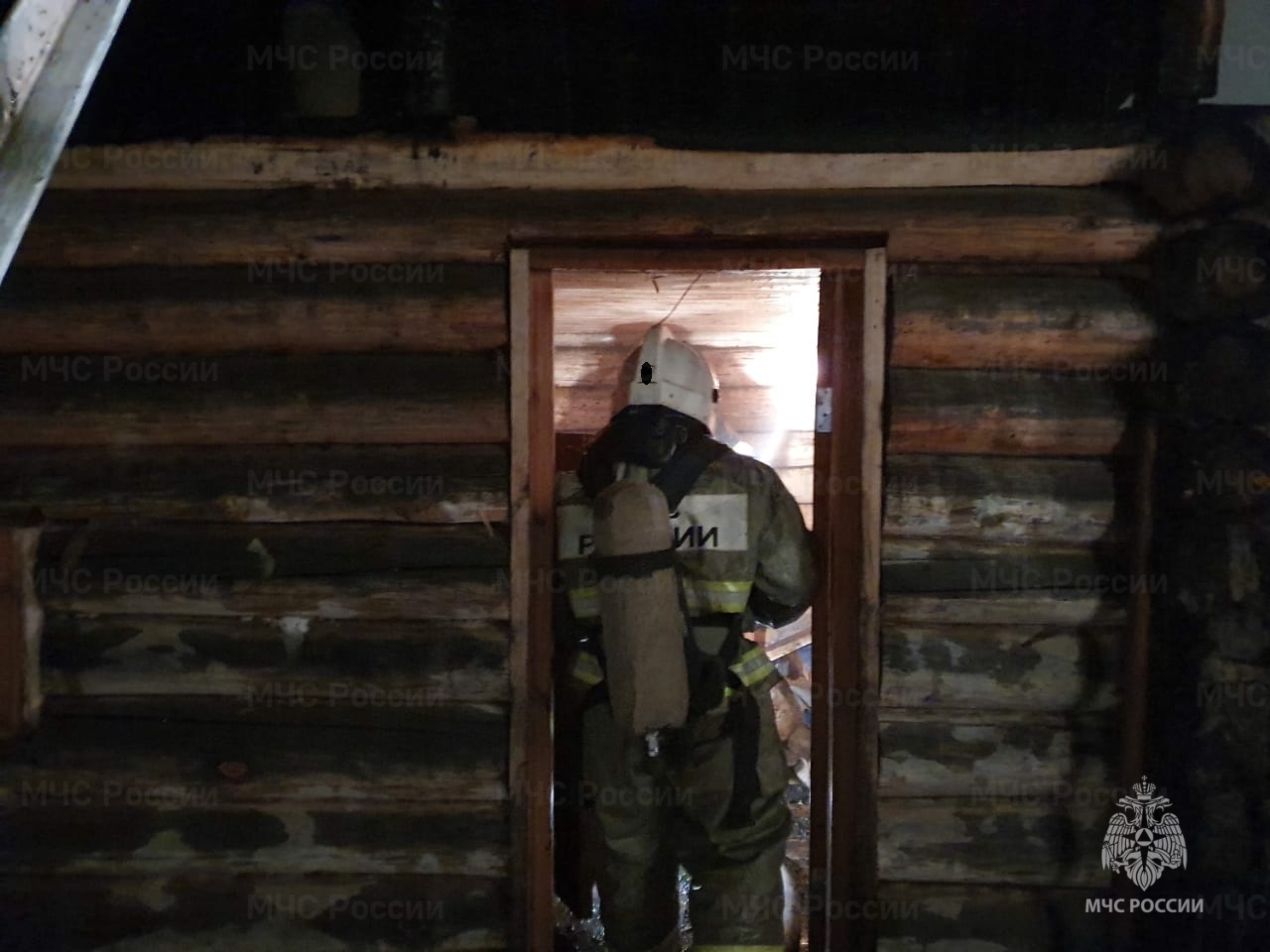 Под Первоуральском сгорел ещё один жилой дом