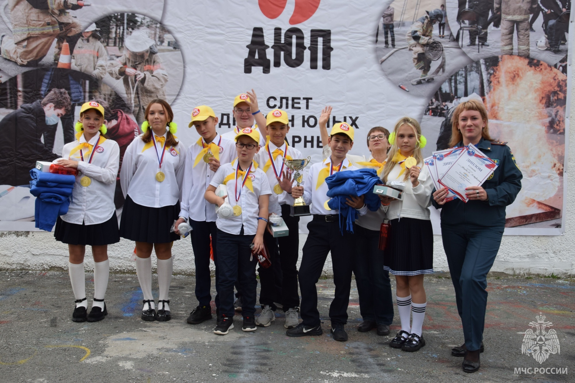 Юные пожарные из Первоуральска стали лучшими на Урале 