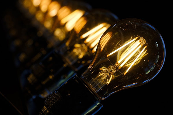 Задолженность за электроэнергию у жителей Первоуральска превысила 55 миллионов рублей | На Урале посетили должников, которые не платят за электроэнергию Задолженность за электроэнергию у жителей Первоуральска превысила 55 миллионов рублей | На Урале посетили должников, которые не платят за электроэнергию