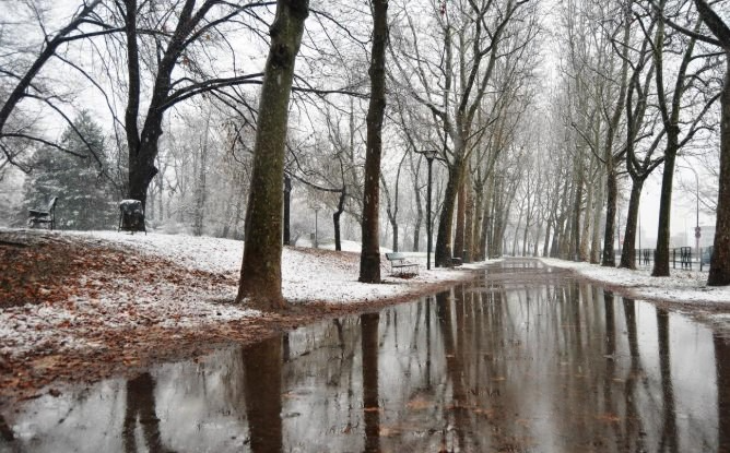 В Первоуральске продлится аномальное потепление на выходных | В Первоуральске потеплеет до +2℃ на выходных
