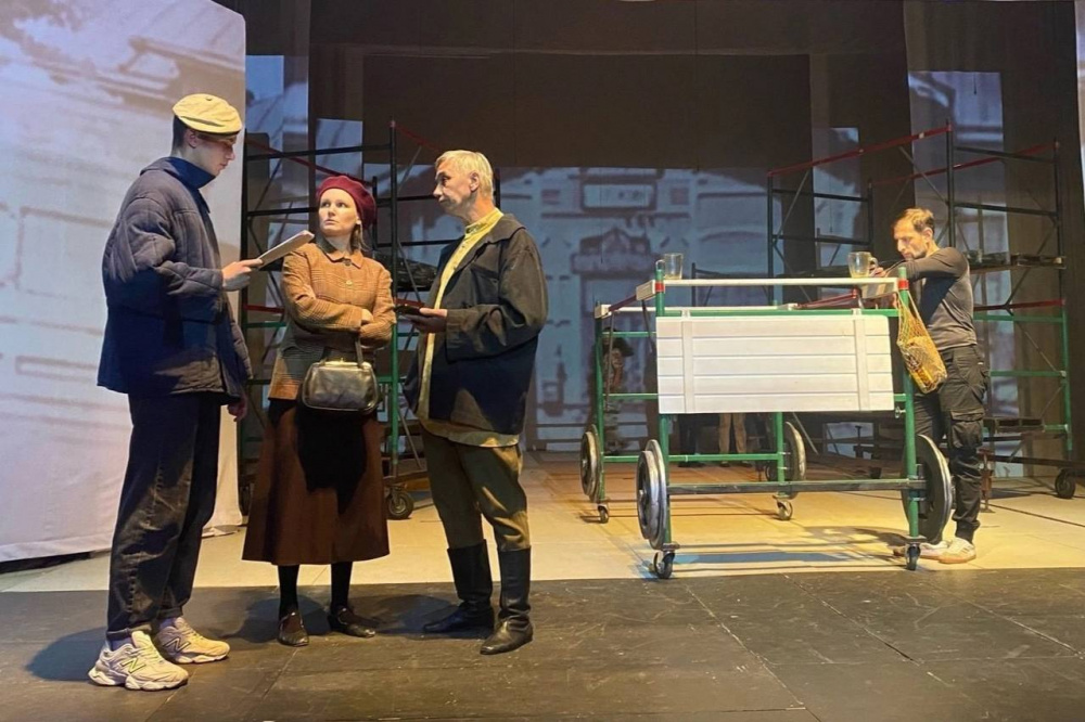 Первоуральский театр драмы «Вариант» едет на «Большие гастроли» | Артисты уральского театра отправятся в Чувашию