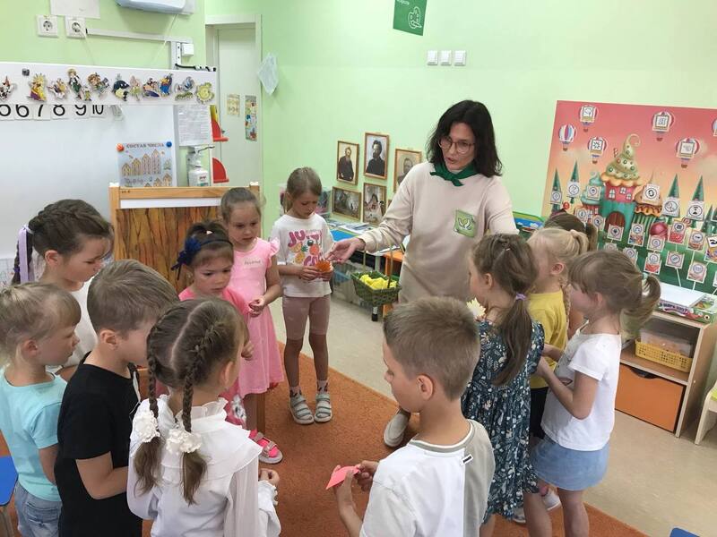 В Первоуральске выбирают лучших педагогов | В Первоуральске стартовал финальный этап конкурса «Воспитатель года»