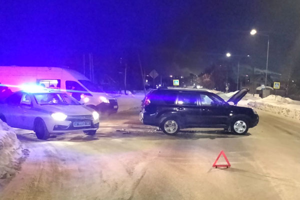 В Первоуральске в ДТП пострадал 10-летний мальчик В Первоуральске в ДТП пострадал 10-летний мальчик