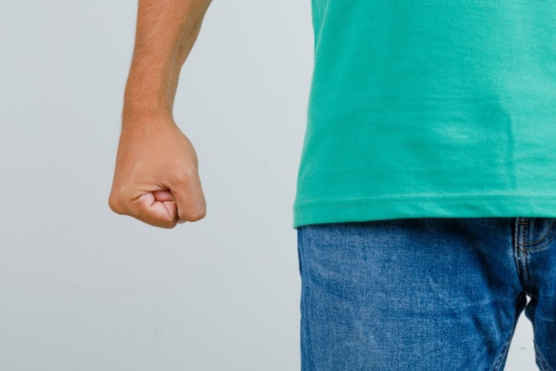 Скандал во время Крещенских купаний: свердловчане устроили разборки из-за очереди | На Урале произошло сразу два конфликта в очереди на Крещенские купания Скандал во время Крещенских купаний: свердловчане устроили разборки из-за очереди | На Урале произошло сразу два конфликта в очереди на Крещенские купания