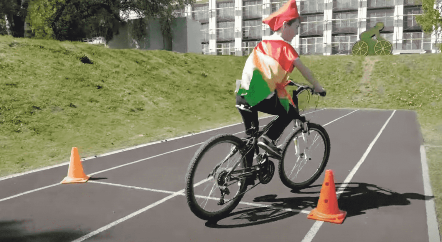 Юные инспекторы дорожного движения из Первоуральска покоряют конкурс "Безопасное колесо"