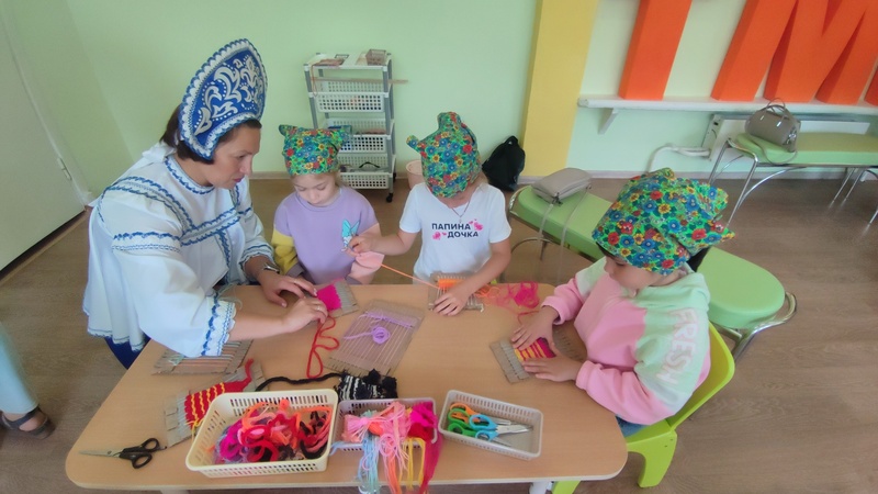 В первоуральском детском саду прошел день открытых дверей | Детский сад Первоуральска открыл двери для детей и родителей