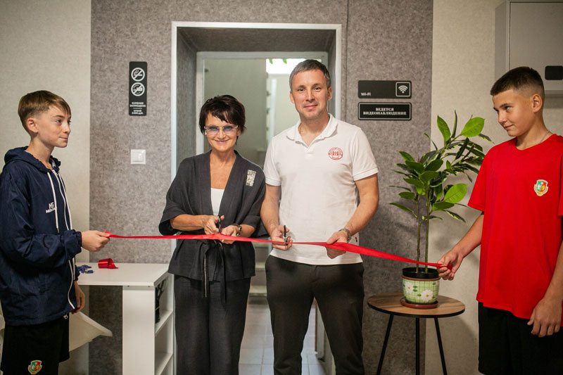 В Первоуральске открыли Дом спортсмена для воспитанников Академии хоккея с мячом | В Первоуральске открылся Дом спортсмена для юных хоккеистов — новые возможности для детей! В Первоуральске открыли Дом спортсмена для воспитанников Академии хоккея с мячом | В Первоуральске открылся Дом спортсмена для юных хоккеистов — новые возможности для детей!