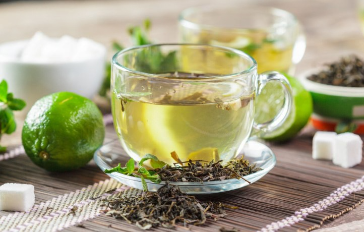 Если улун горчит, а белый чай не пахнет — вы льете кипяток: показываю правильную температуру для каждого сорта Если улун горчит, а белый чай не пахнет — вы льете кипяток: показываю правильную температуру для каждого сорта