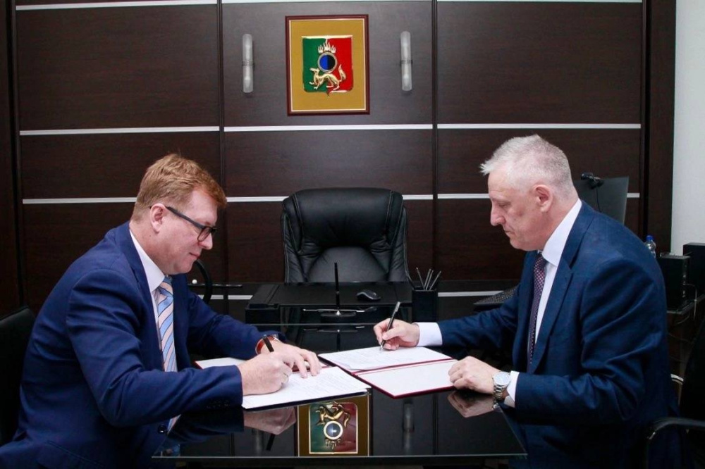 Глава Первоуральска и Председатель РО СПР подписали соглашение о стратегическом партнерстве | Глава Первоуральска и Председатель РО СПР подписали соглашение о стратегическом партнерстве Глава Первоуральска и Председатель РО СПР подписали соглашение о стратегическом партнерстве | Глава Первоуральска и Председатель РО СПР подписали соглашение о стратегическом партнерстве