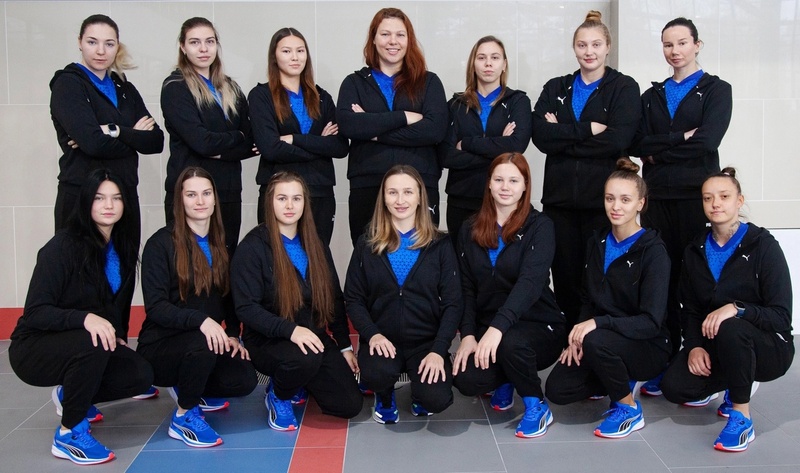 Свердловская команда по водному поло одержала первую победу на чемпионате России | Свердловчанки одержали первую победу на турнире по водному поло