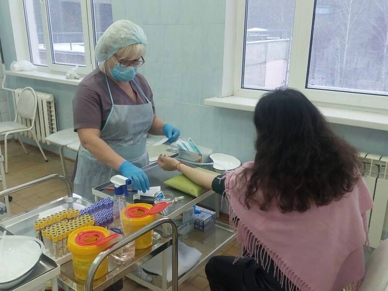 В Первоуральске прошла «зеленая суббота»: жители города поверили свое здоровье | Более 80 первоуральцев проверили свое здоровье