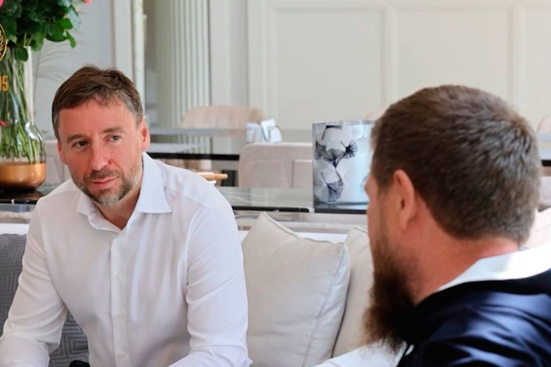 Владислав Бакальчук заявил о нападении на сотрудников склада в Рязани | Бакальчук заявил о нападении на строящийся склад в Рязани