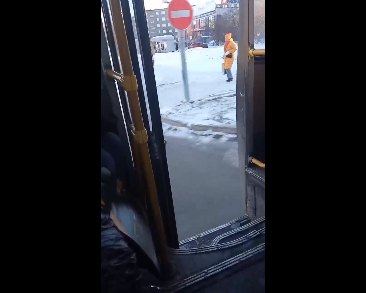 Первоуральцы пожаловались на неисправные автобусы