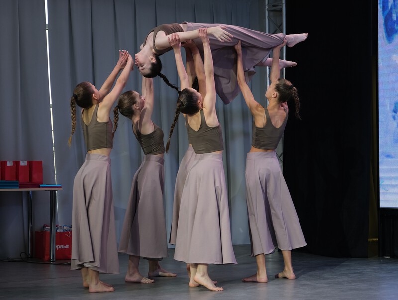 Фестиваль «Энергия танца» прошел в Первоуральске | Танцевальный праздник в Первоуральске: 12 команд сражались за победу