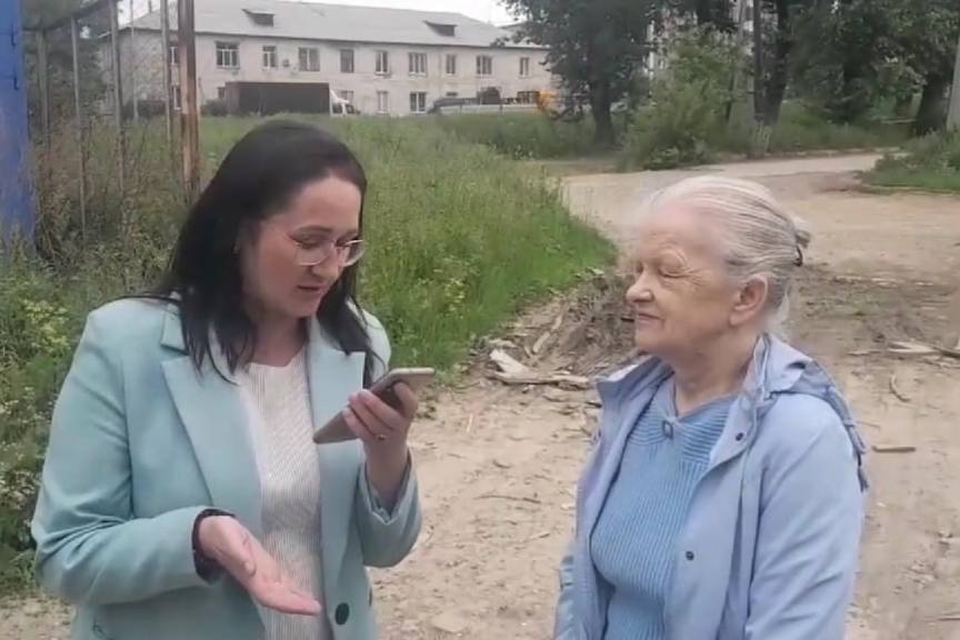 Первоуральцев беспокоит состояние воздуха: в городе зафиксировали превышение оксида азота | На Урале в воздухе зафиксировали превышение загрязняющих веществ