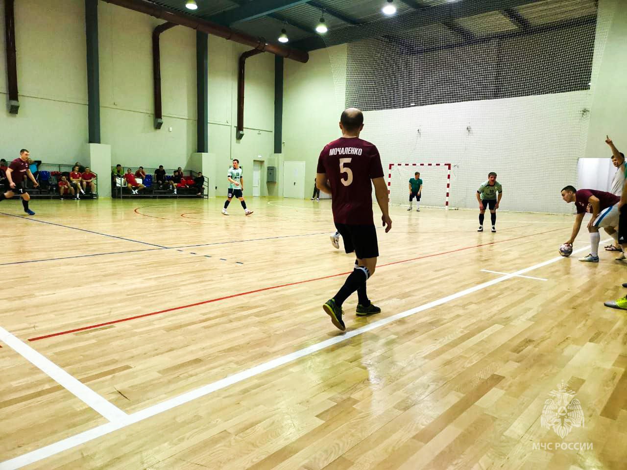 Первоуральцы вышли в финал крупного турнира. Из 23 команд до него добрались лишь восемь