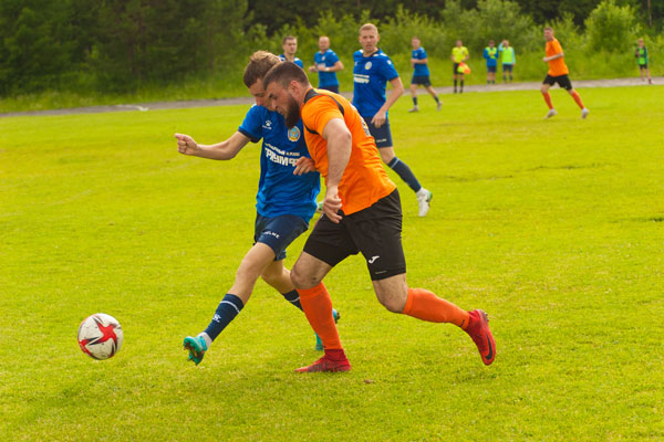 «Динур» обошел «ТрубПром» в 9-м туре Чемпионата Свердловской области по футболу
